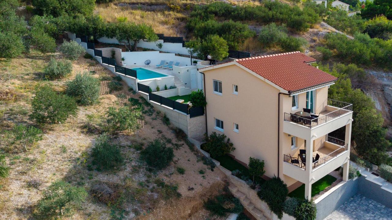 Villa Vruja Pisak Exterior photo