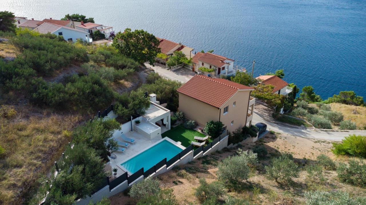 Villa Vruja Pisak Exterior photo